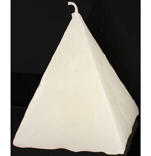 White Strawberry pyramid candle White Strawberry pyramid candle