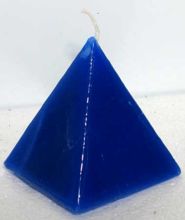 Blue pyramid Jasmine candle Blue pyramid Jasmine candle